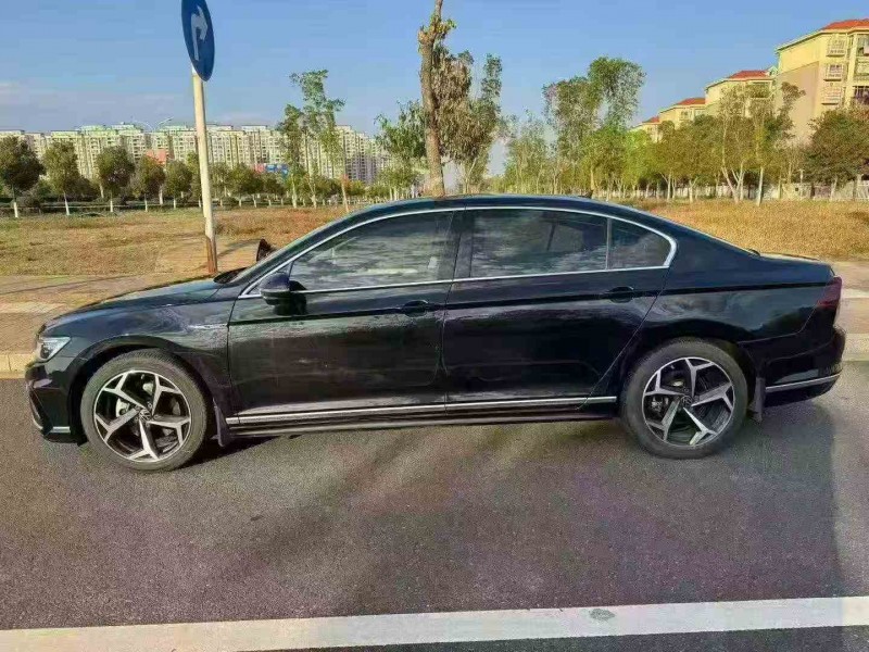 新余24年大众迈腾7