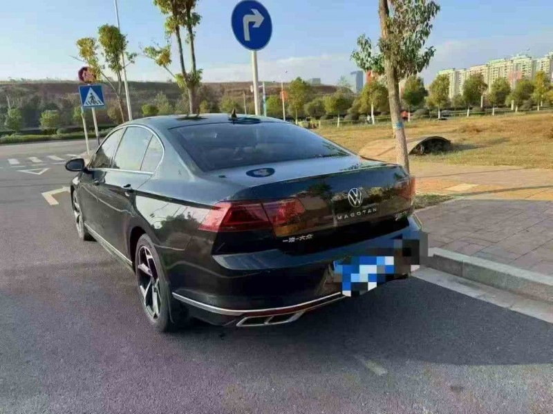 新余24年大众迈腾9