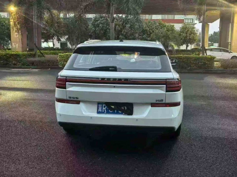 三明20年宝骏Valli8