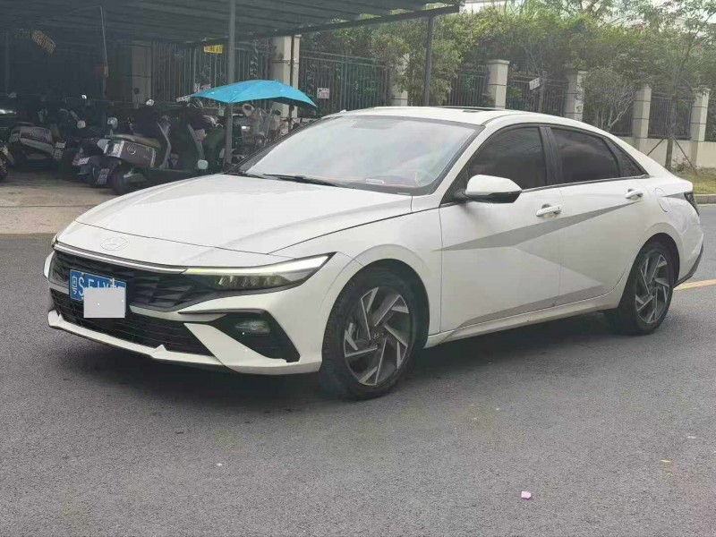 东莞24年现代伊兰特2