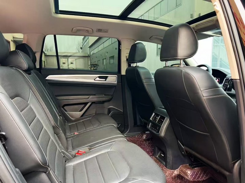 潍坊20年大众途昂8