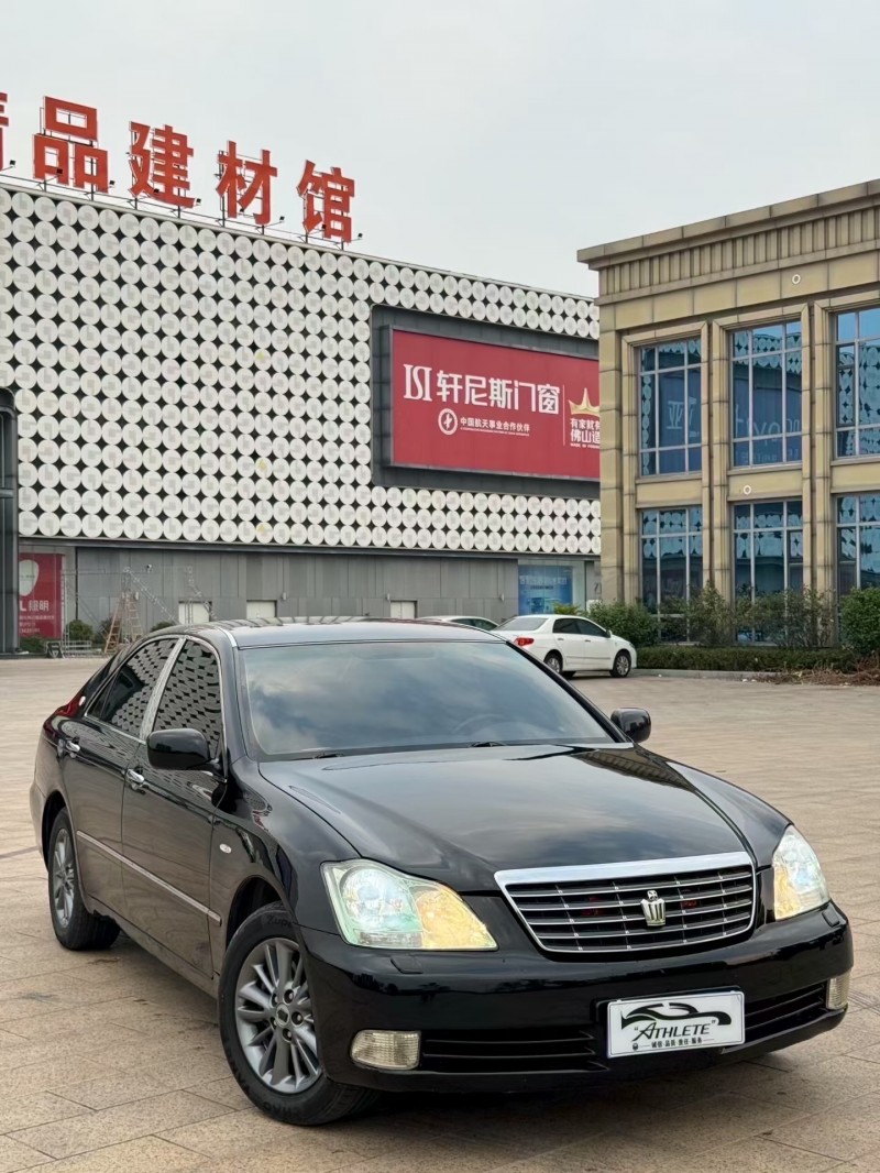 广州08年丰田皇冠3