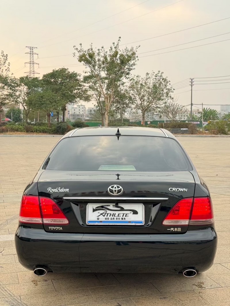 广州08年丰田皇冠7