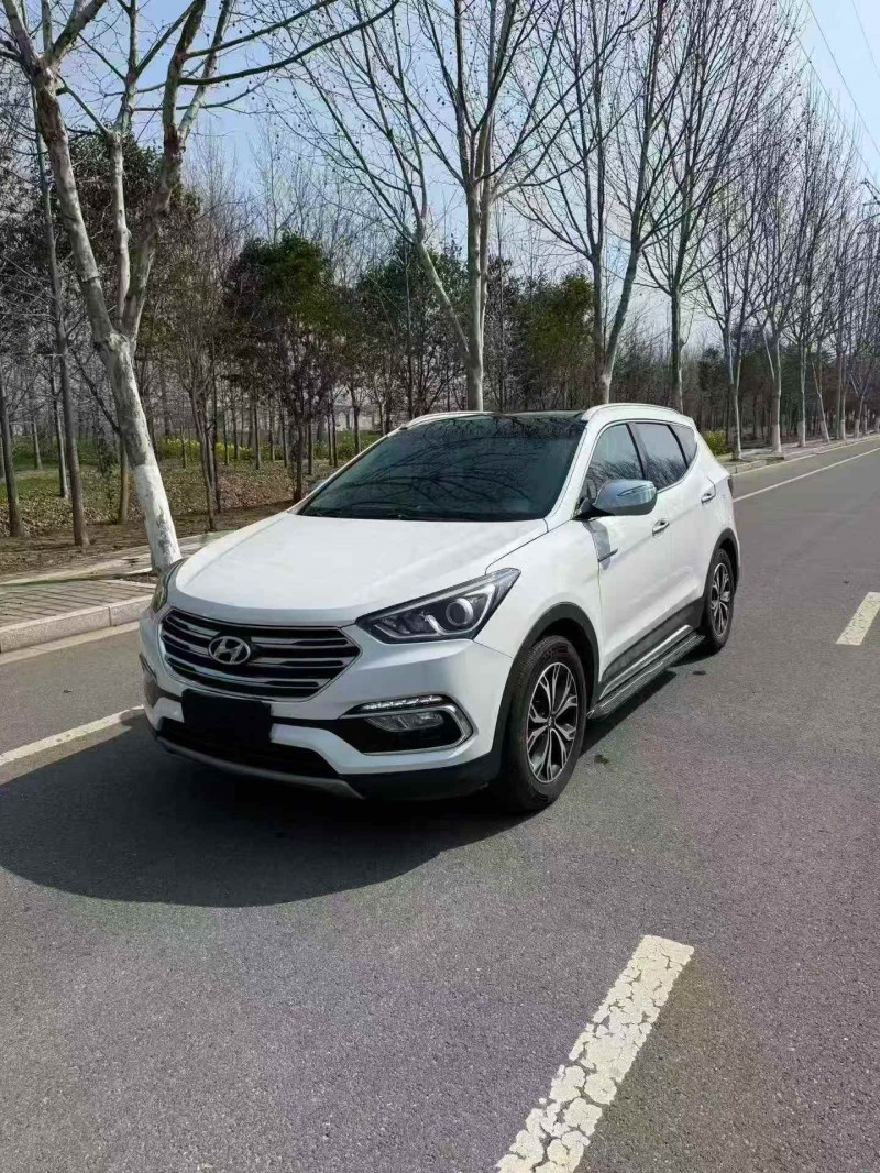 常州17年现代新胜达3