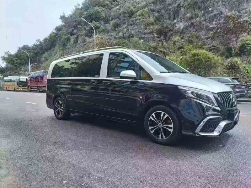 毕节19年奔驰威霆2