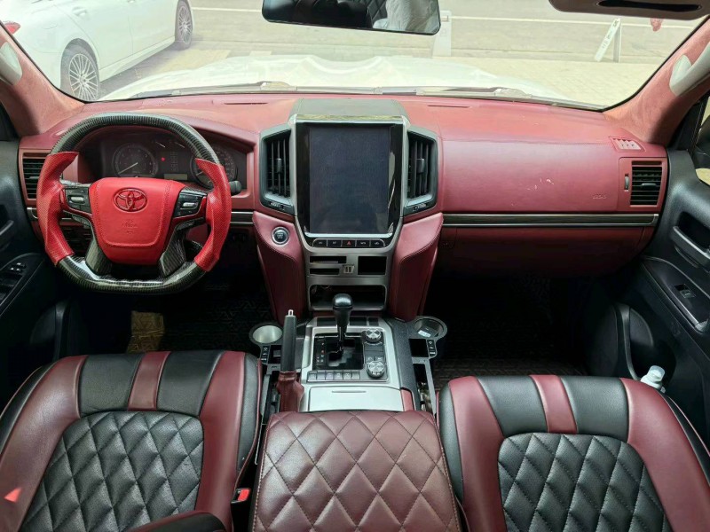 徐州17年丰田兰德酷路泽6