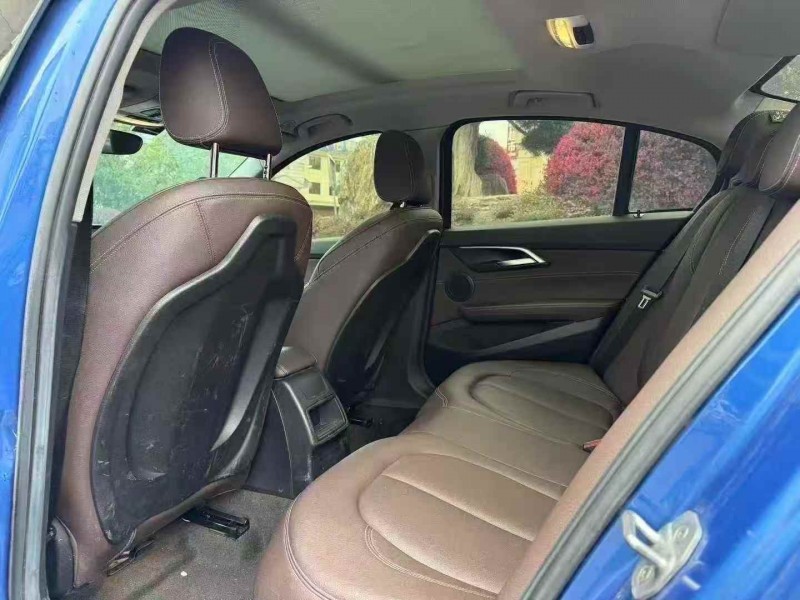 株洲19年宝马1系9