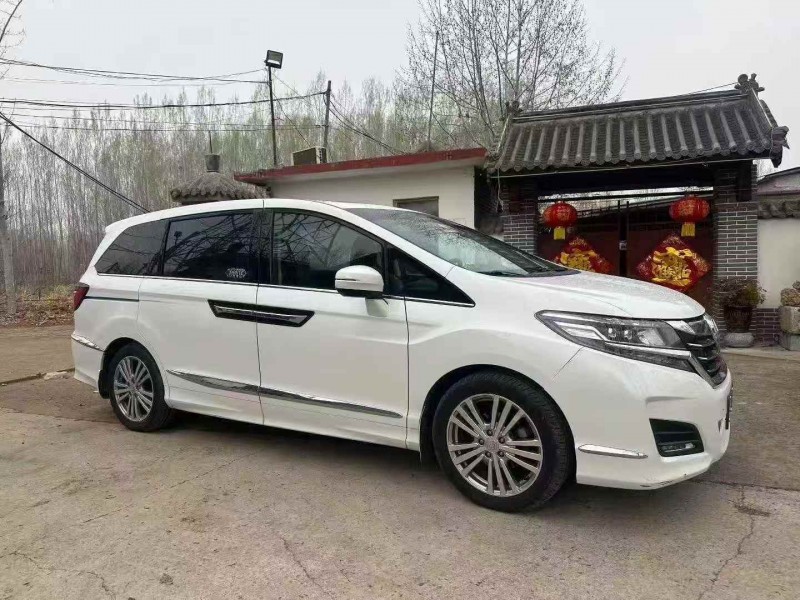 淮南18年本田艾力绅2