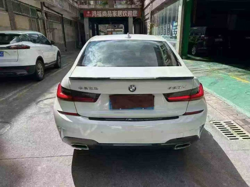 毕节21年宝马3系9