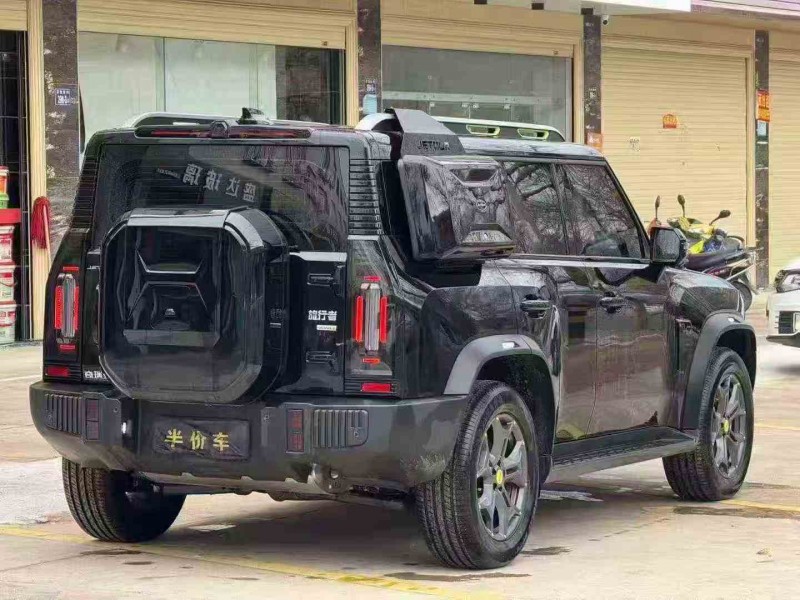 三明25年奇瑞捷途8