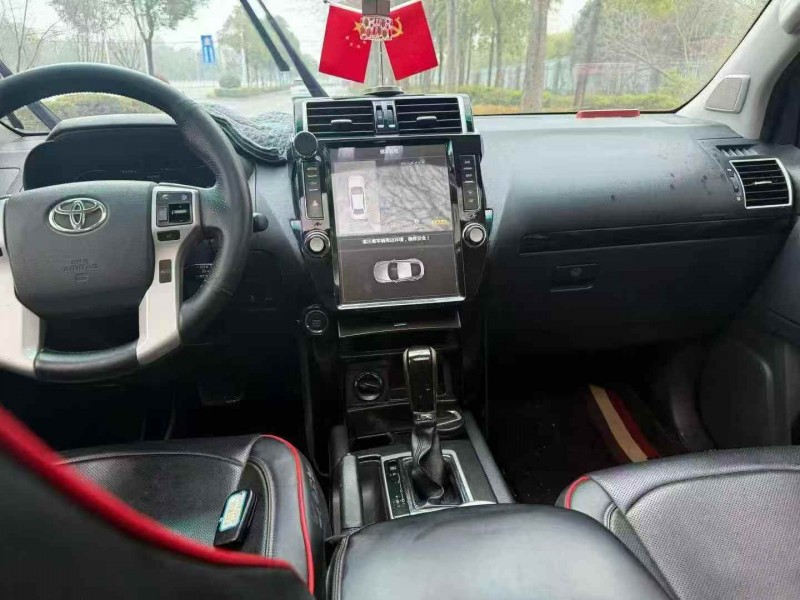 益阳16年丰田普拉多7