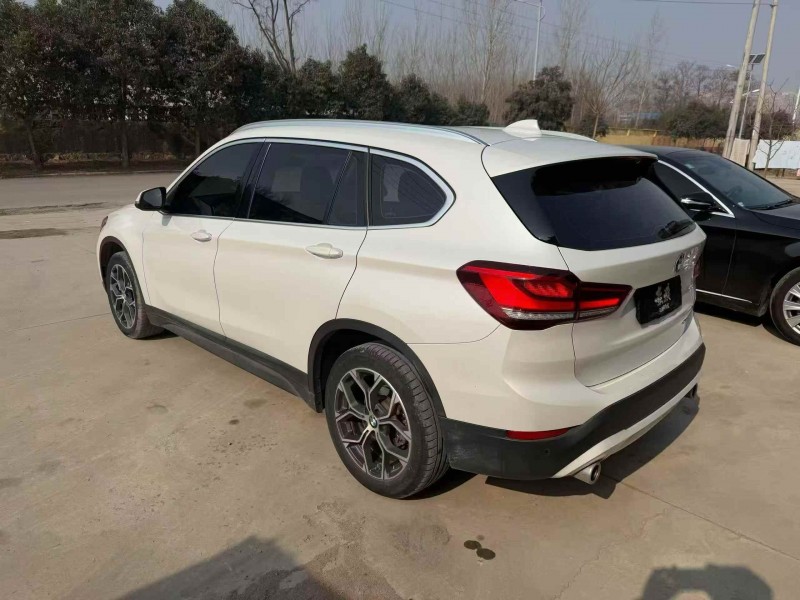东营23年宝马X17