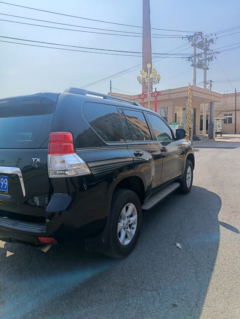 廊坊11年丰田普拉多7
