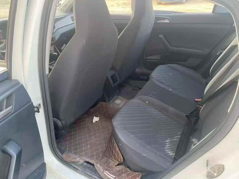 青岛24年大众朗逸3