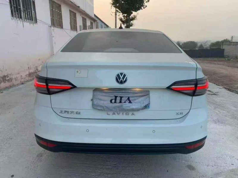 青岛24年大众朗逸8