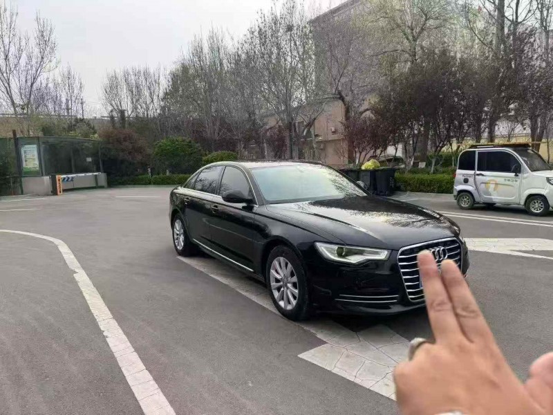 济宁15年奥迪A6L3