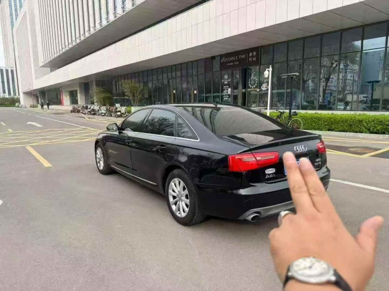 济宁15年奥迪A6L8