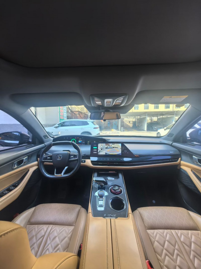 平顶山22年长安汽车UNI5