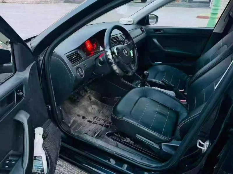 东营17年大众桑塔纳6