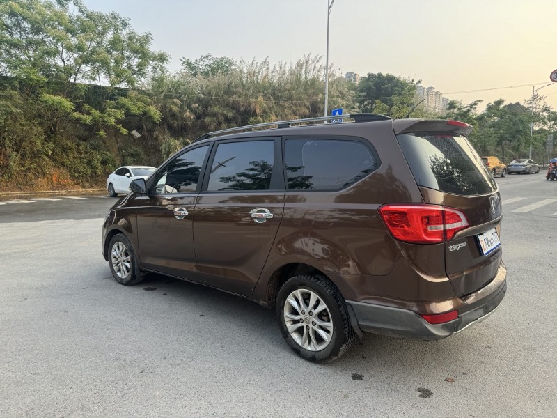 南宁16年宝骏7302