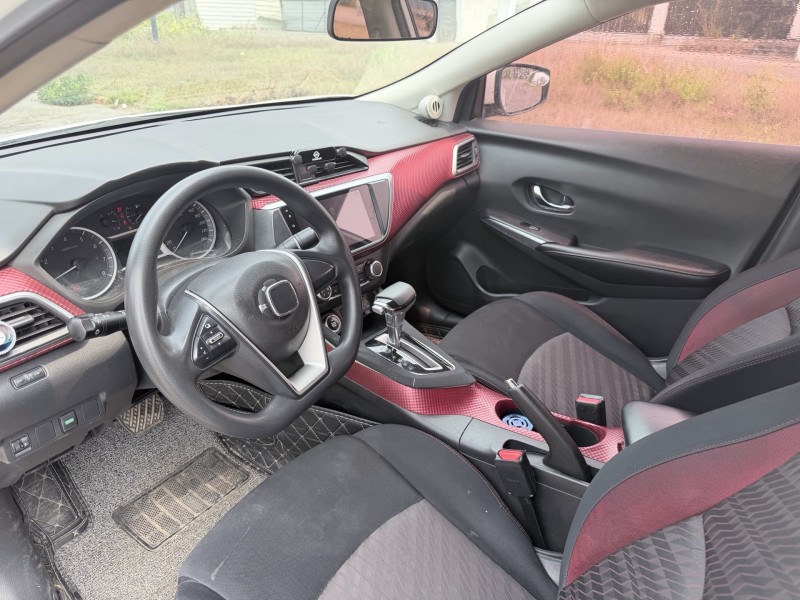 南宁18年日产蓝鸟3