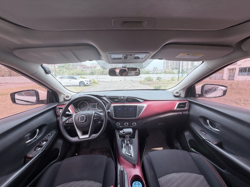 南宁18年日产蓝鸟7