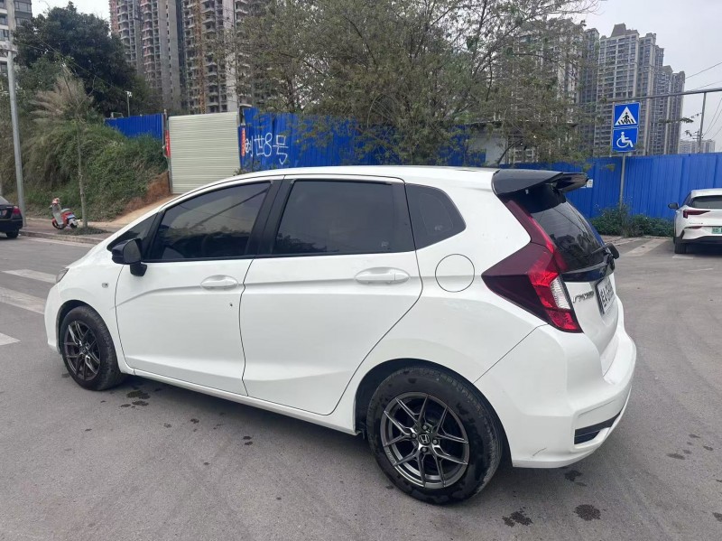 汕头19年本田飞度3