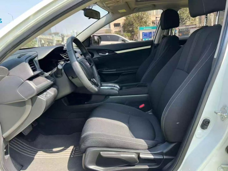 广州18年本田思域4