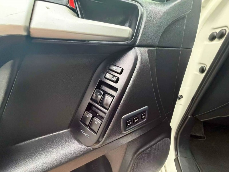 佛山18年丰田普拉多7