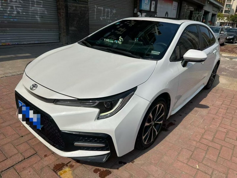 深圳23年丰田雷凌2