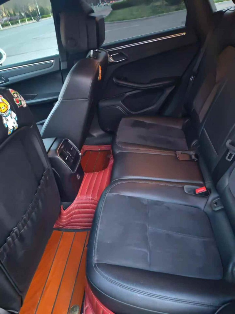 邯郸18年保时捷Macan5