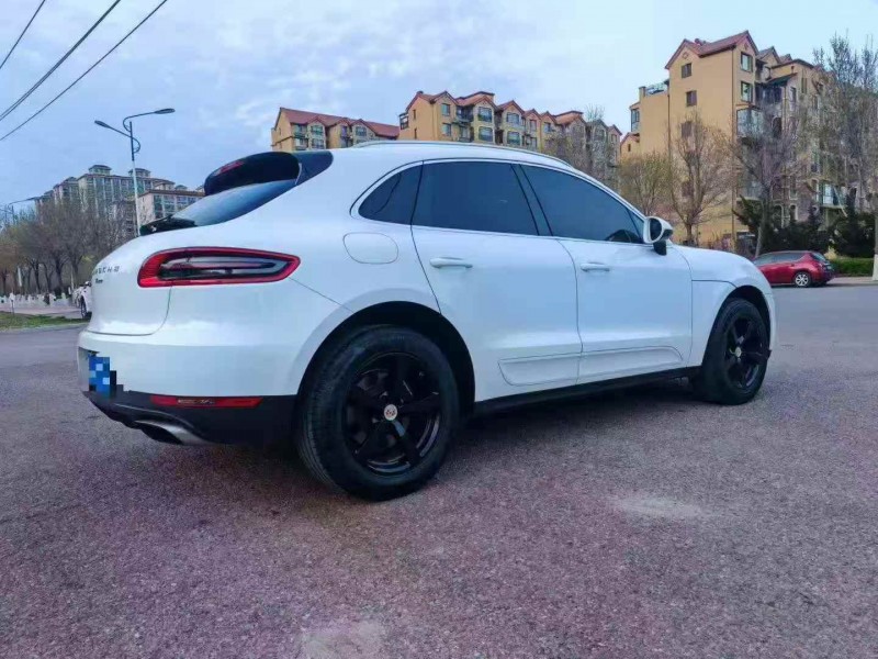 邯郸18年保时捷Macan8