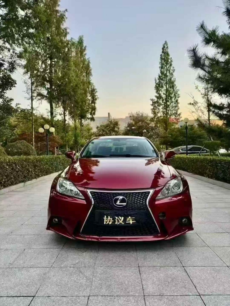 烟台08年雷克萨斯IS1