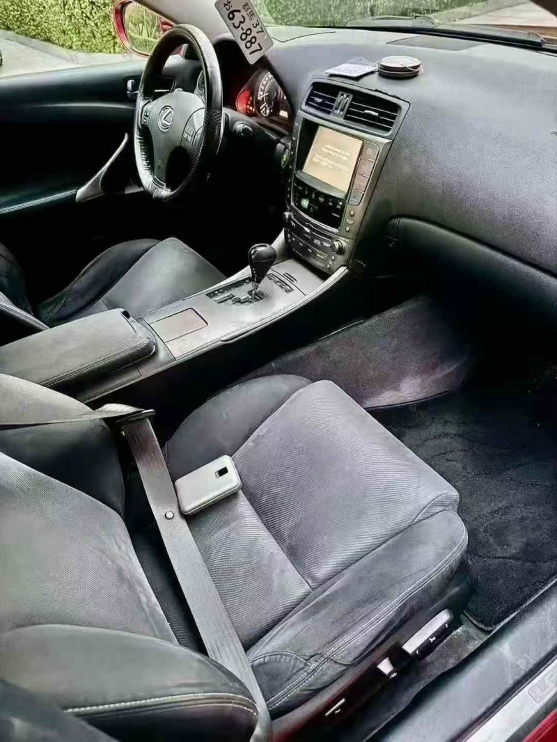 烟台08年雷克萨斯IS6