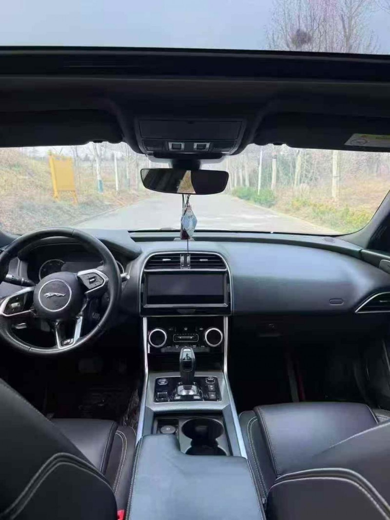 邢台20年捷豹XEL4