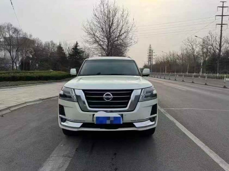 枣庄17年日产途乐1