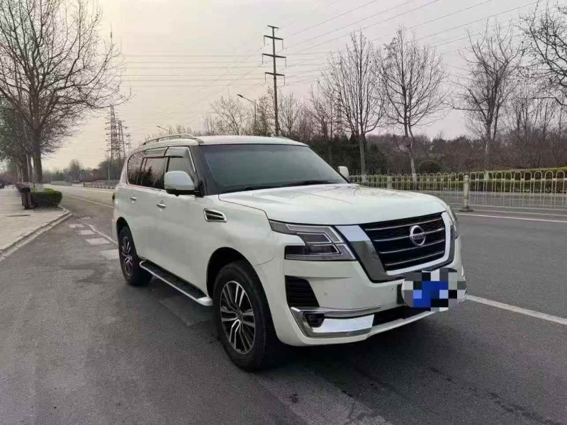 枣庄17年日产途乐2