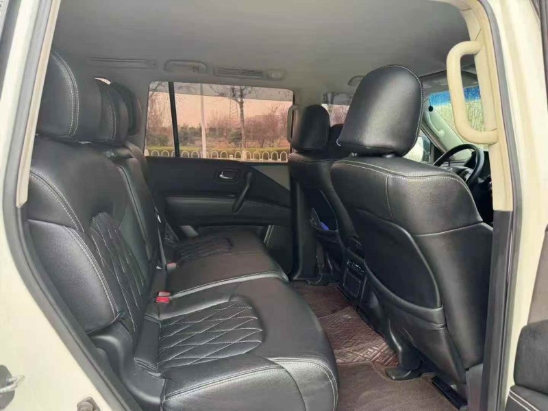 枣庄17年日产途乐9