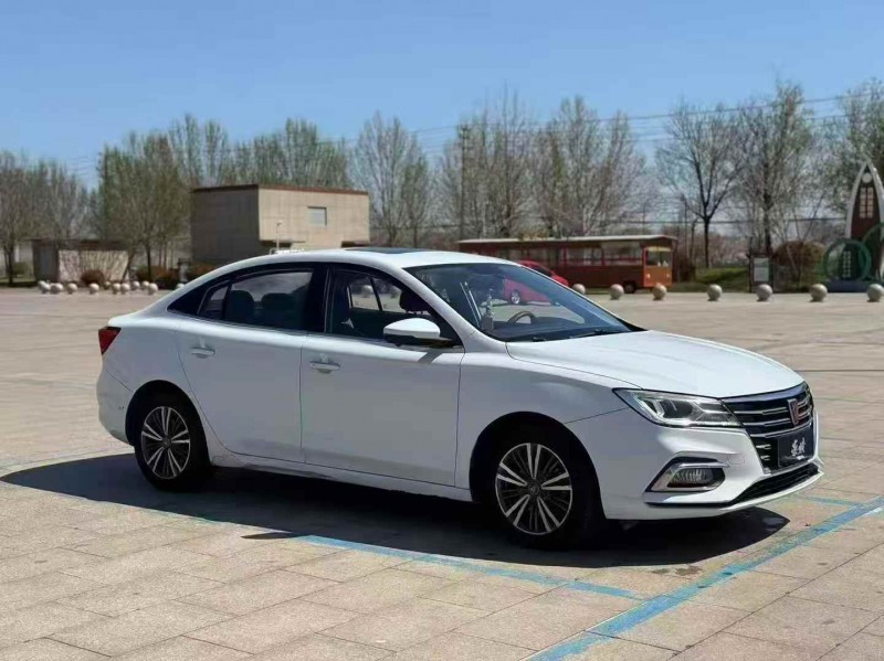 济宁19年荣威i52