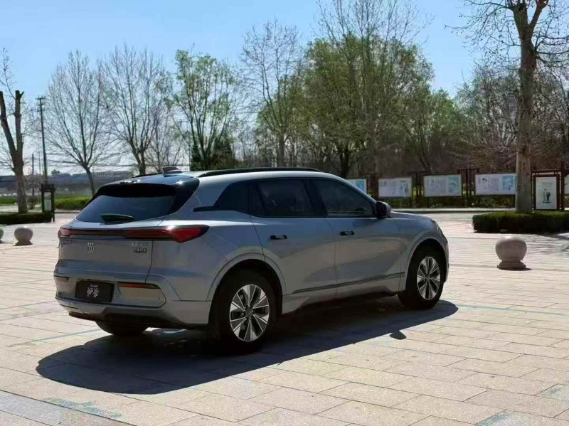 潍坊25年别克E58