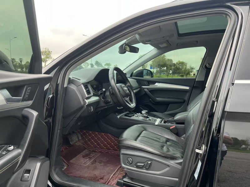 盐城20年奥迪Q57