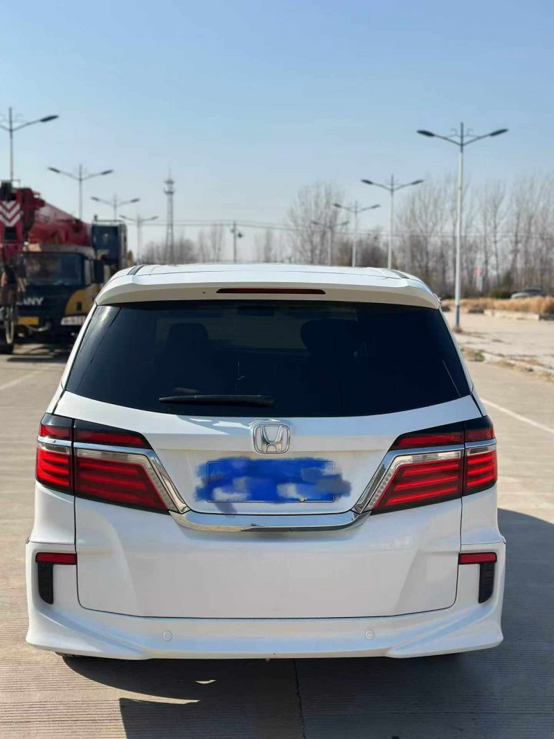 枣庄18年本田艾力绅9