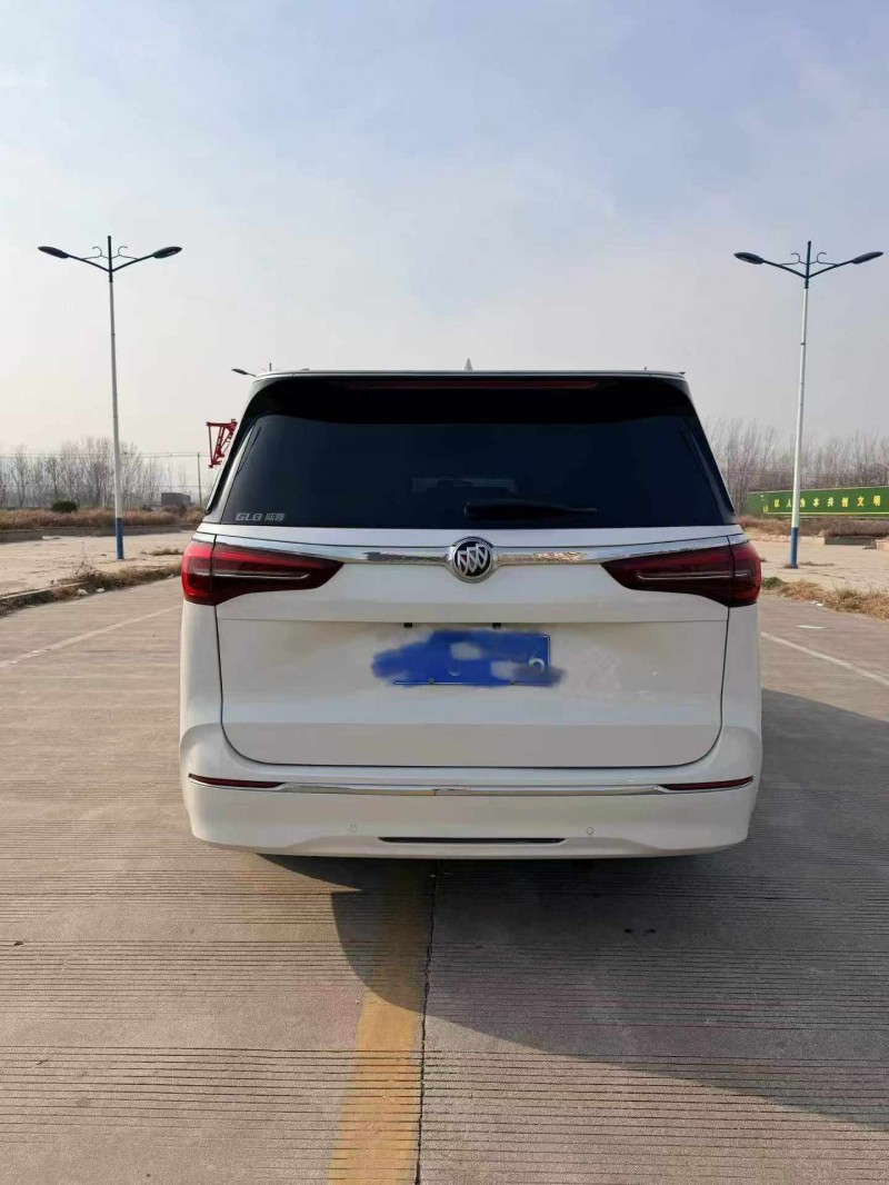 枣庄21年别克GL89