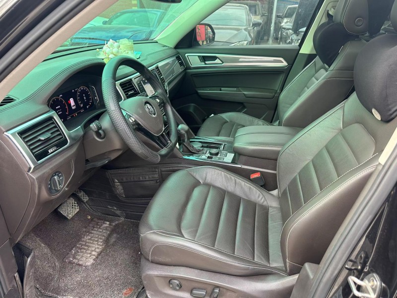 枣庄20年大众途昂4