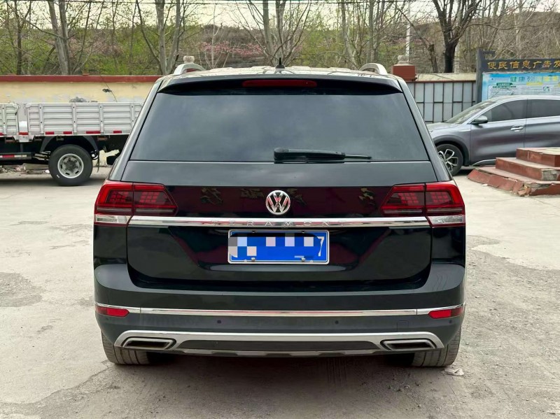 枣庄20年大众途昂9