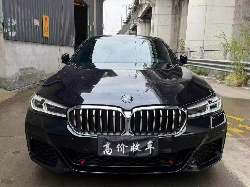 广州22年宝马5系1