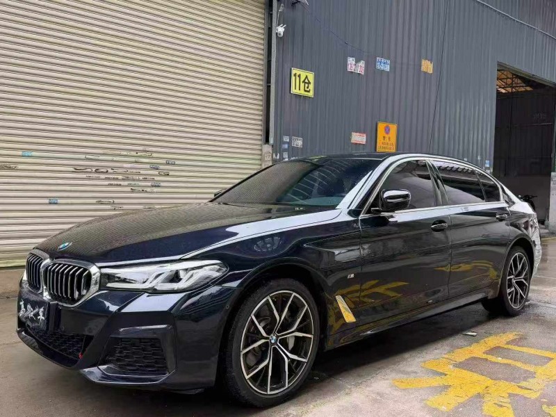 广州22年宝马5系4