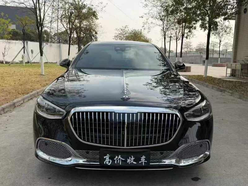 广州25年奔驰迈巴赫S级1
