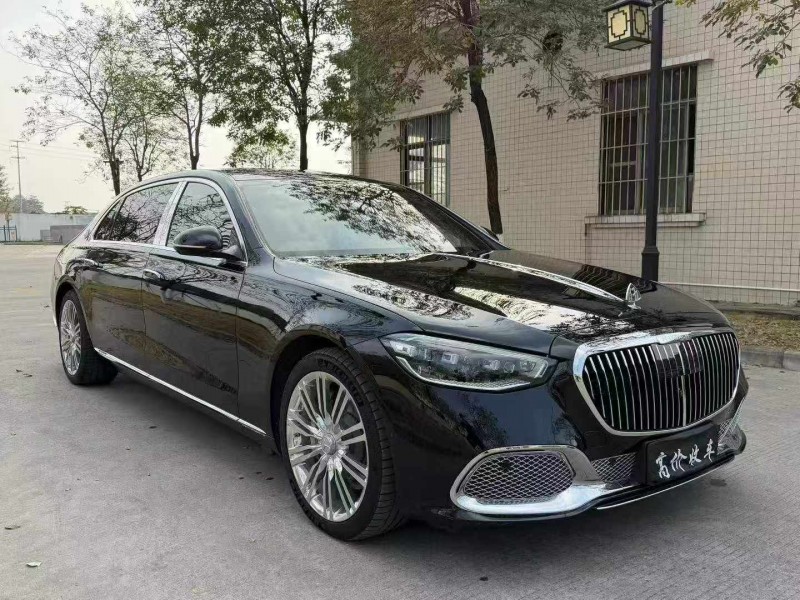 广州25年奔驰迈巴赫S级3
