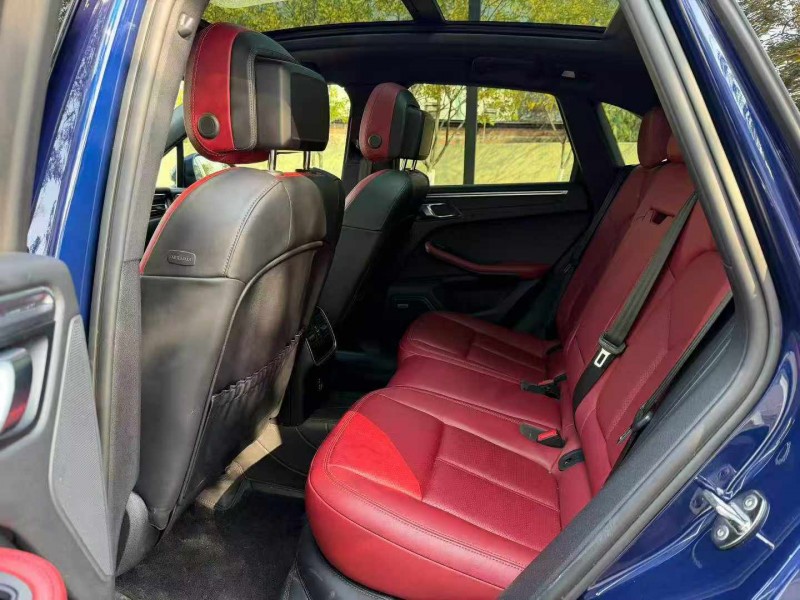 广州22年保时捷Macan5